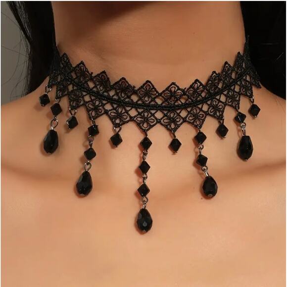 NWT Hot Topic Black Lace Choker with Drop Pendant - Picture 1 of 2